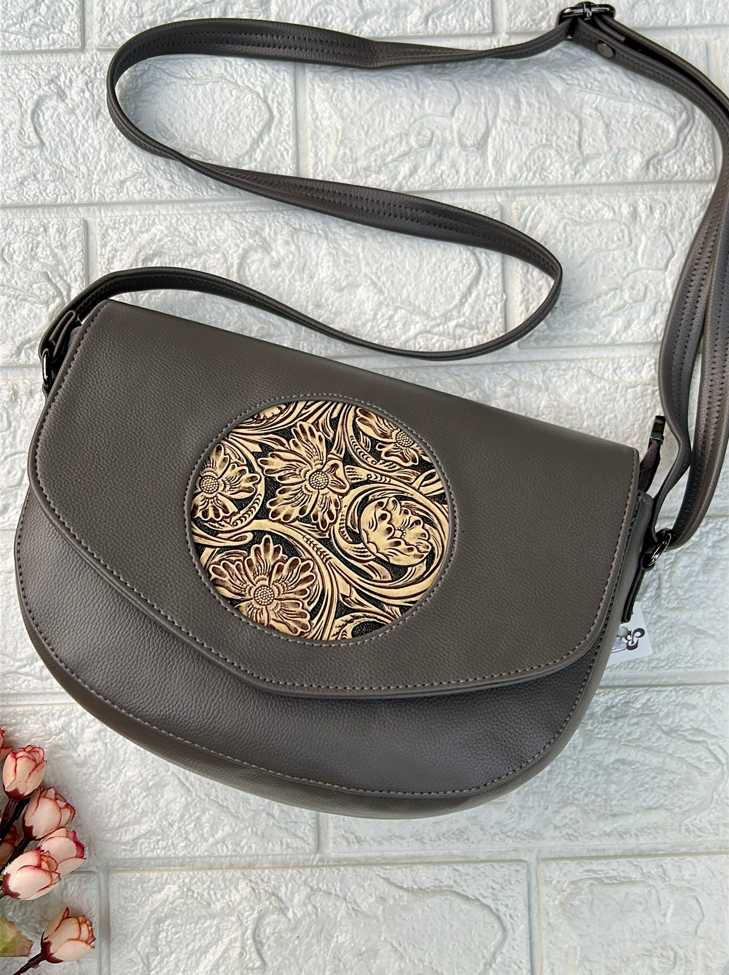 Kyra Sling Bag