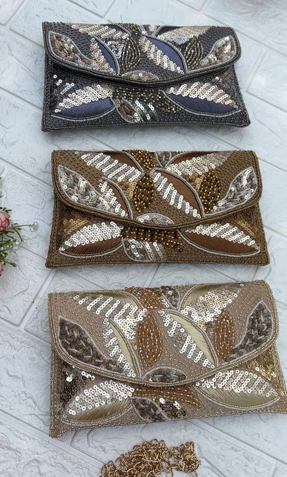 Peacock clutch